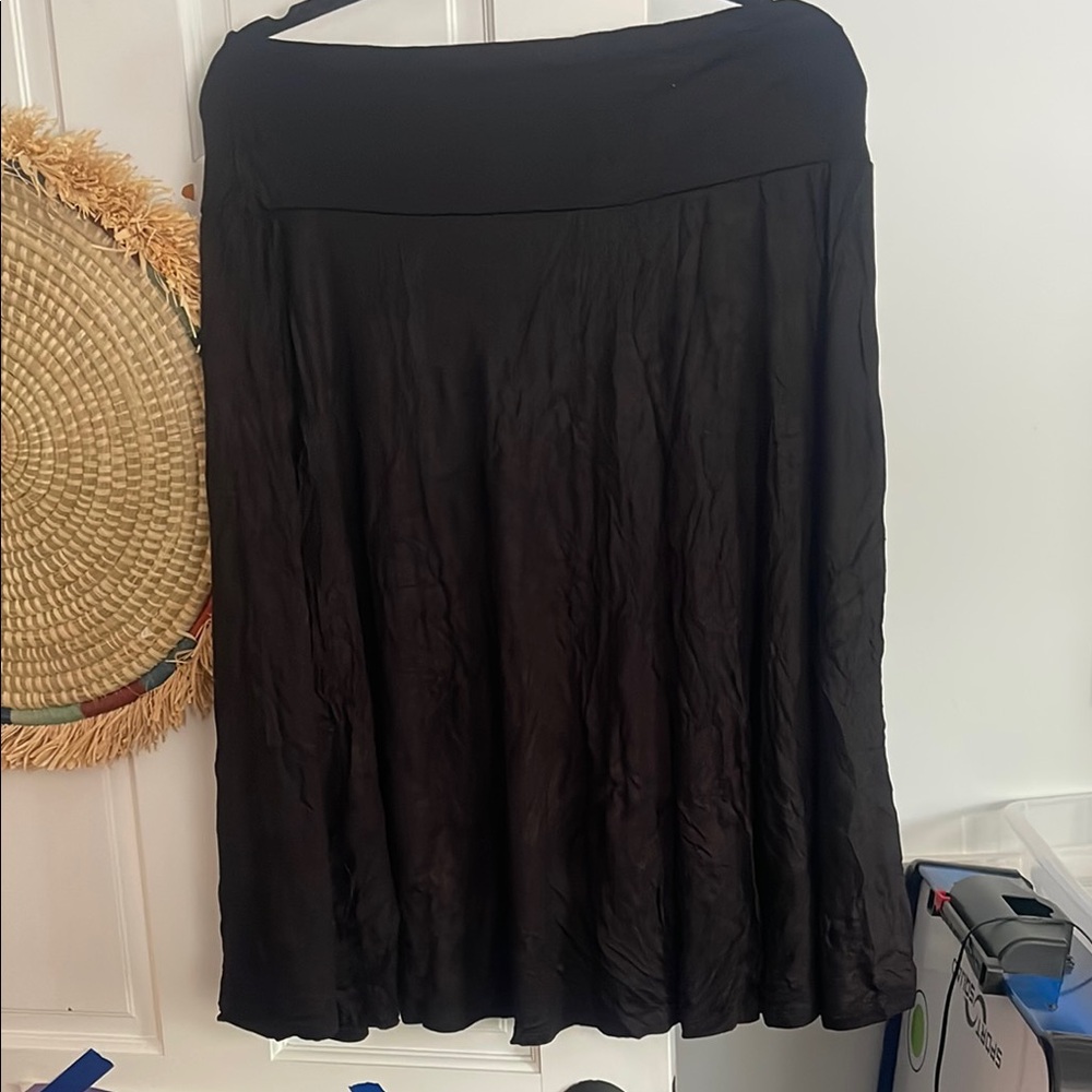 Lightweight Black Flare Midi Skirt 3X